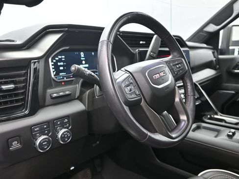 Used 2024 GMC Sierra 2500 AT4X w/ AT4X AEV Edition AWD/4WD image 12