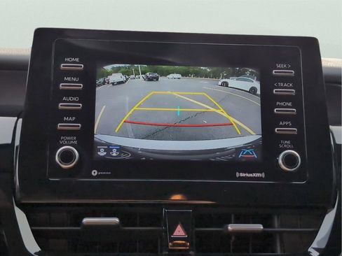 Used 2021 Toyota Camry SE w/ Convenience Package FWD image 19