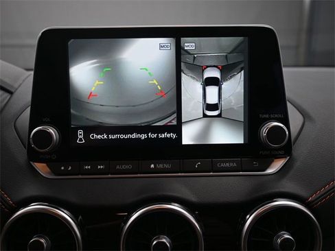 Used 2025 Nissan Sentra SR w/ SR Premium Package image 21