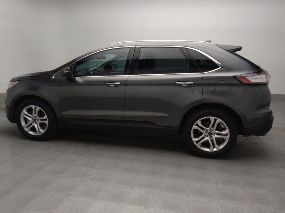 Used 2018 Ford Edge Titanium w/ Technology Package FWD image 3