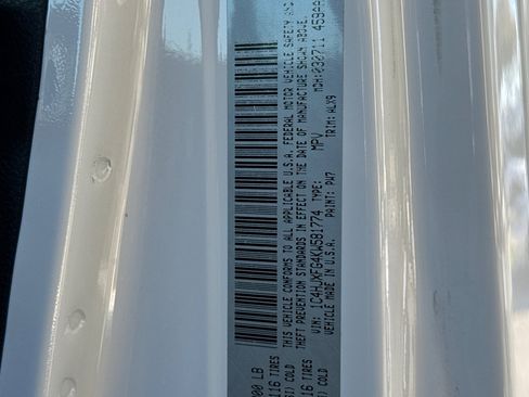 Used 2019 Jeep Wrangler Unlimited Rubicon image 29