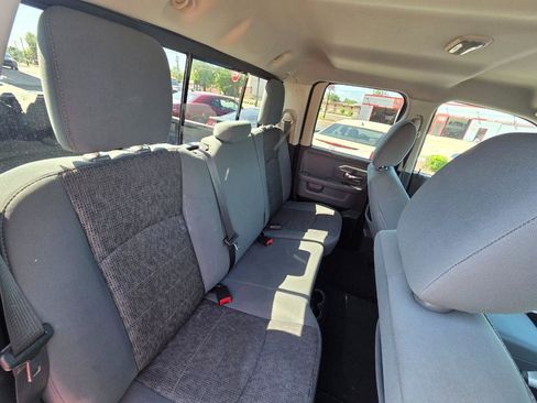 Used 2016 RAM 1500 Big Horn image 17