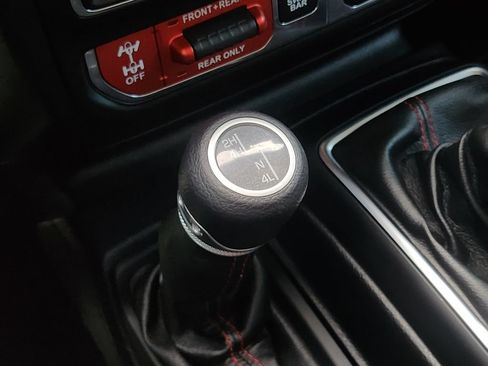 Used 2020 Jeep Wrangler Unlimited Rubicon AWD/4WD image 30