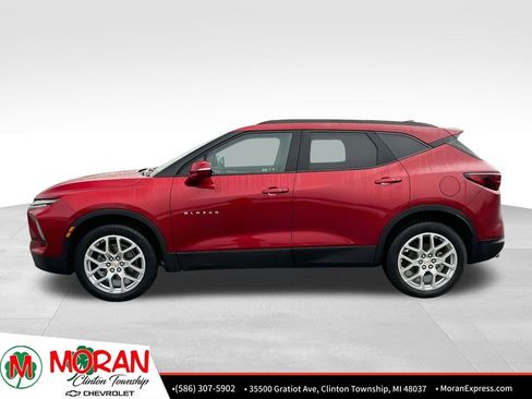 Certified 2024 Chevrolet Blazer LT image 3