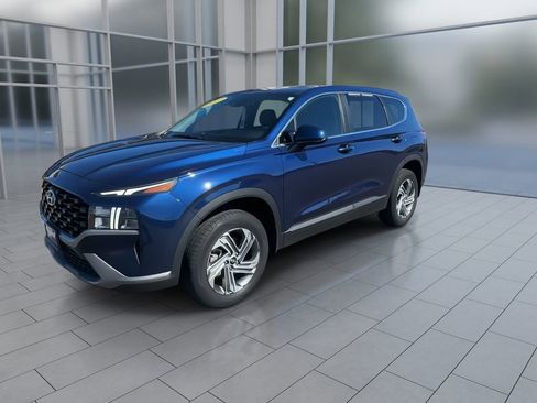 Used 2023 Hyundai Santa Fe SE image 4