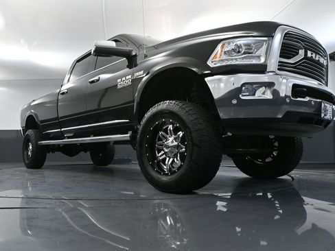 Used 2016 RAM 2500 Limited image 57