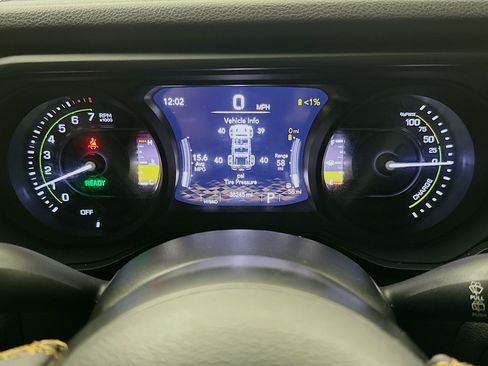 Used 2024 Jeep Wrangler Sport S image 18