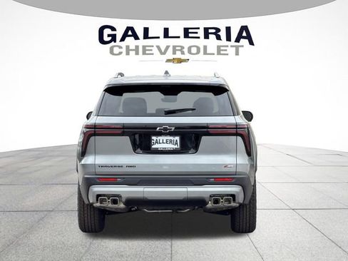 New 2026 Chevrolet Traverse Z71 w/ Driver Confidence Package image 6