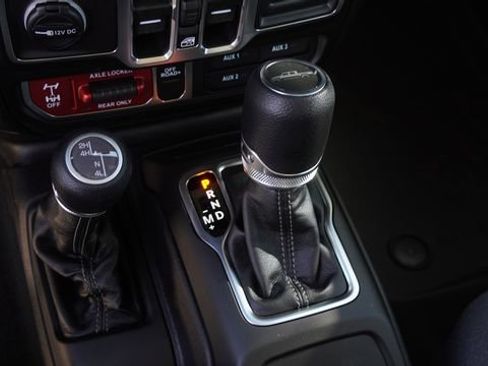 New 2026 Jeep Gladiator Mojave AWD/4WD image 23
