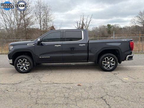 Used 2022 GMC Sierra 1500 SLT image 5