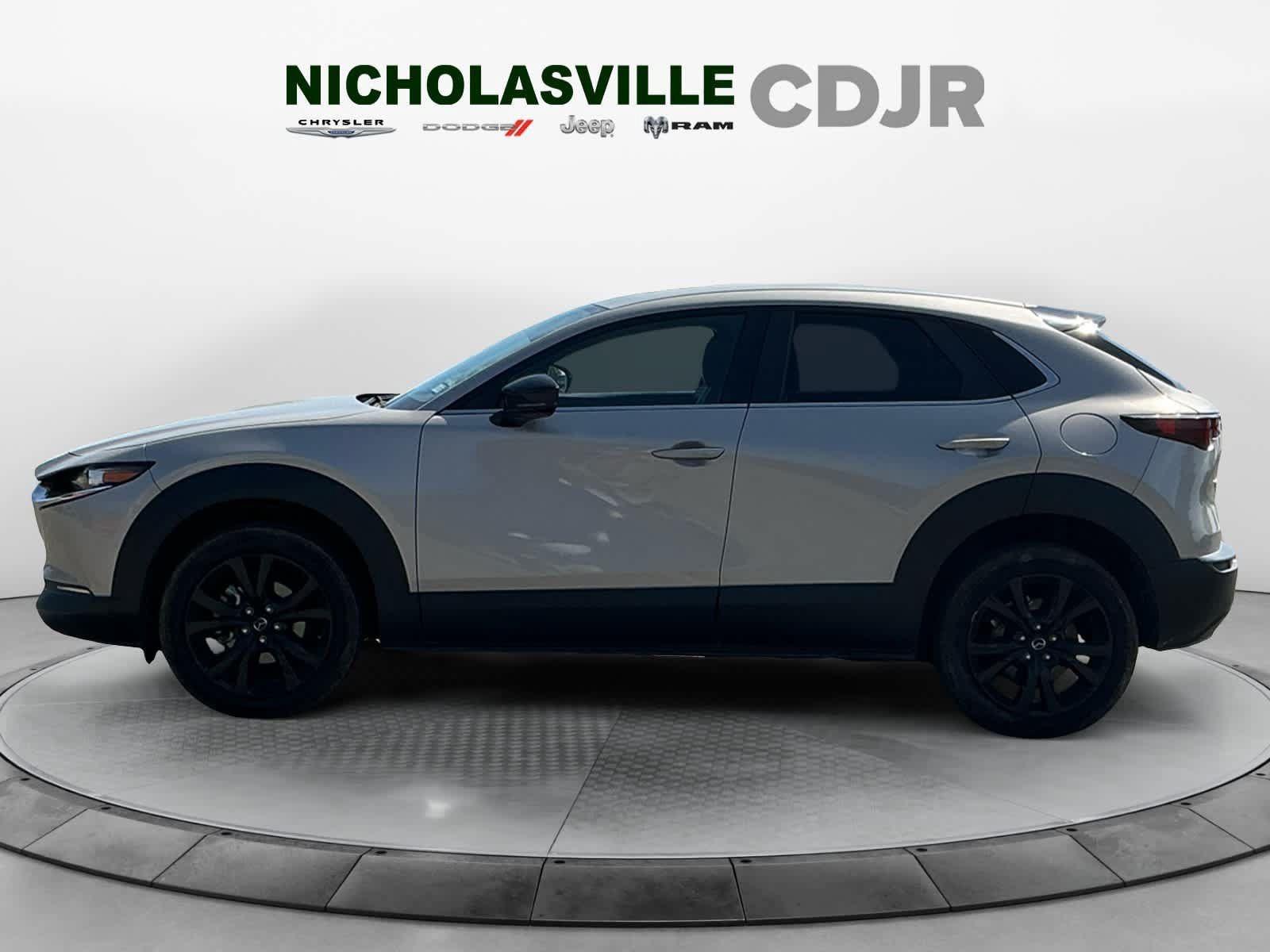 Used 2024 MAZDA CX-30 AWD 2.5 S w/ Select Sport Pkg image 2