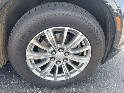 Used 2019 Cadillac XT5 Luxury w/ Trailering Package AWD/4WD image 29