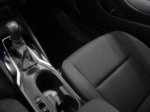 Used 2024 Toyota Corolla LE FWD image 15