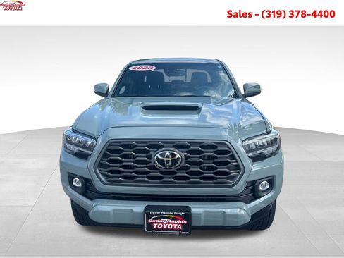 Certified 2023 Toyota Tacoma TRD Sport w/ Technology Package AWD/4WD image 11
