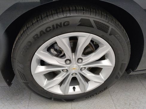 Used 2023 Chevrolet Malibu LT FWD image 31
