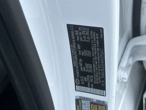 Used 2024 Hyundai Tucson SEL FWD image 18