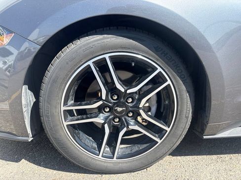 Used 2022 Ford Mustang Premium RWD image 8