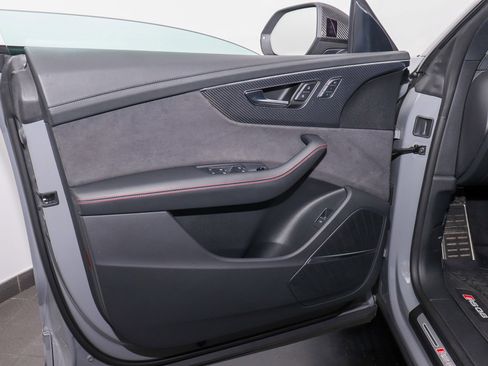 Used 2024 Audi RS Q8 image 9