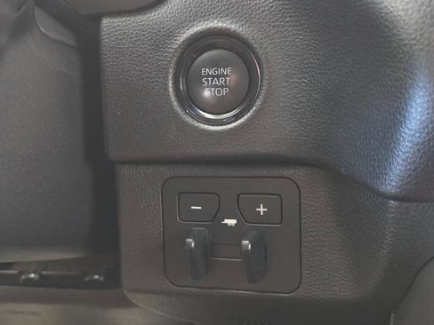 Used 2025 Toyota Tundra SR5 w/ SR5 Convenience Package AWD/4WD image 30
