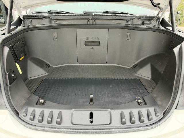 Used 2023 Ford F150 Lightning Platinum AWD/4WD image 14