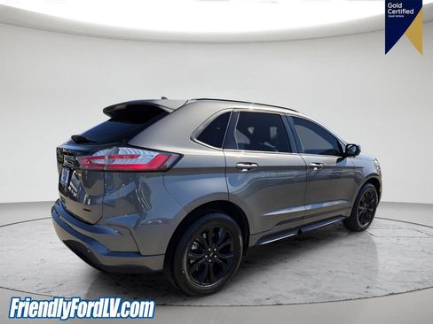 Certified 2023 Ford Edge SE w/ Black Appearance Package AWD/4WD image 4