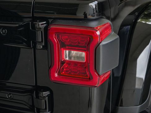 New 2026 Jeep Wrangler Sahara image 7