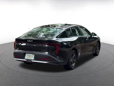 Used 2025 Kia K4 FWD image 16