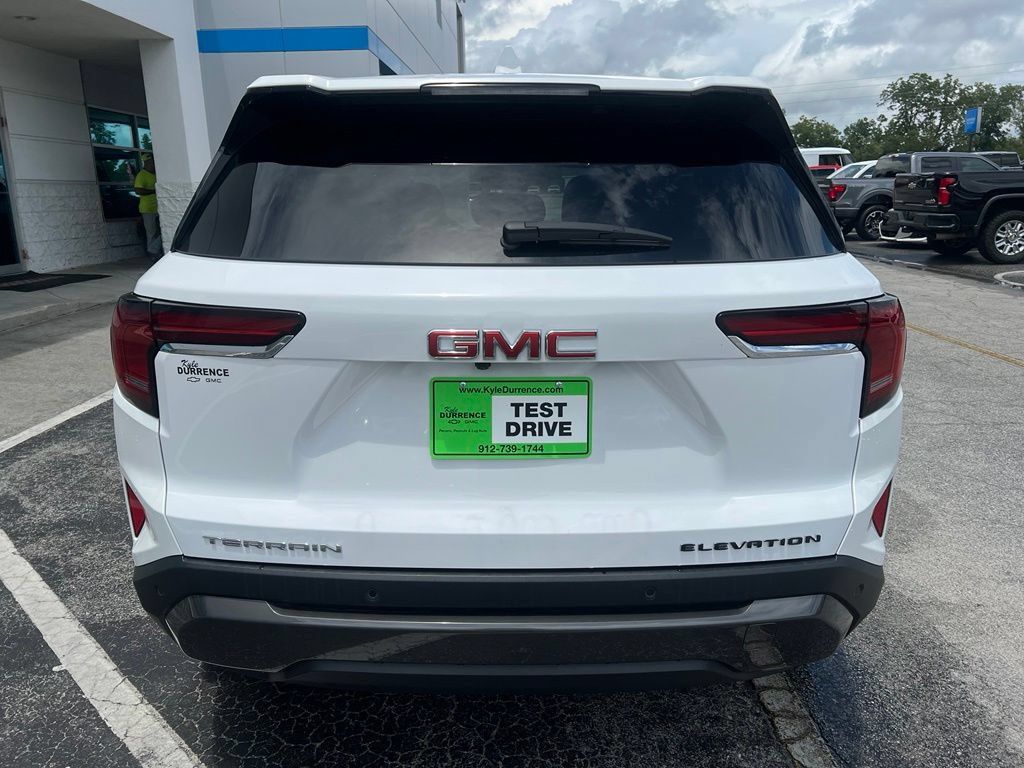 Used 2026 GMC Terrain Elevation FWD image 6