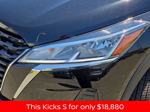 Used 2024 Nissan Kicks S FWD image 35