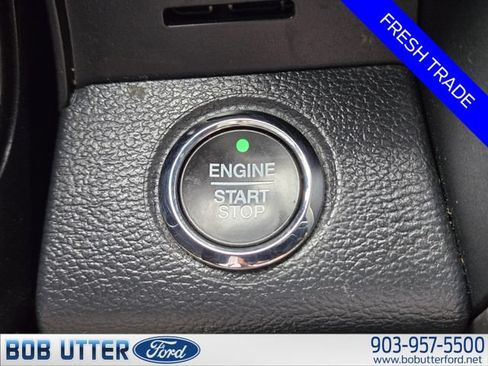 Certified 2022 Ford F250 Platinum w/ FX4 Off-Road Package AWD/4WD image 20