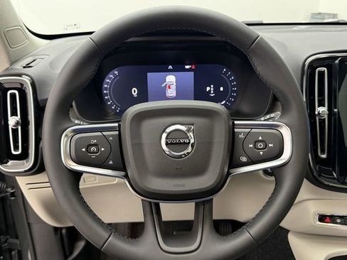 New 2026 Volvo XC40 B5 Plus w/ Protection Package Premier image 15