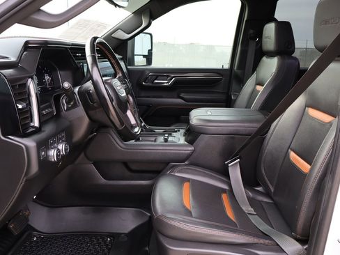 Used 2024 GMC Sierra 2500 AT4 w/ AT4 Premium Plus Package image 27