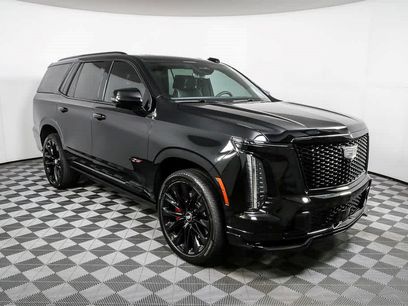 Used 2025 Cadillac Escalade V w/ LPO, ONYX Package