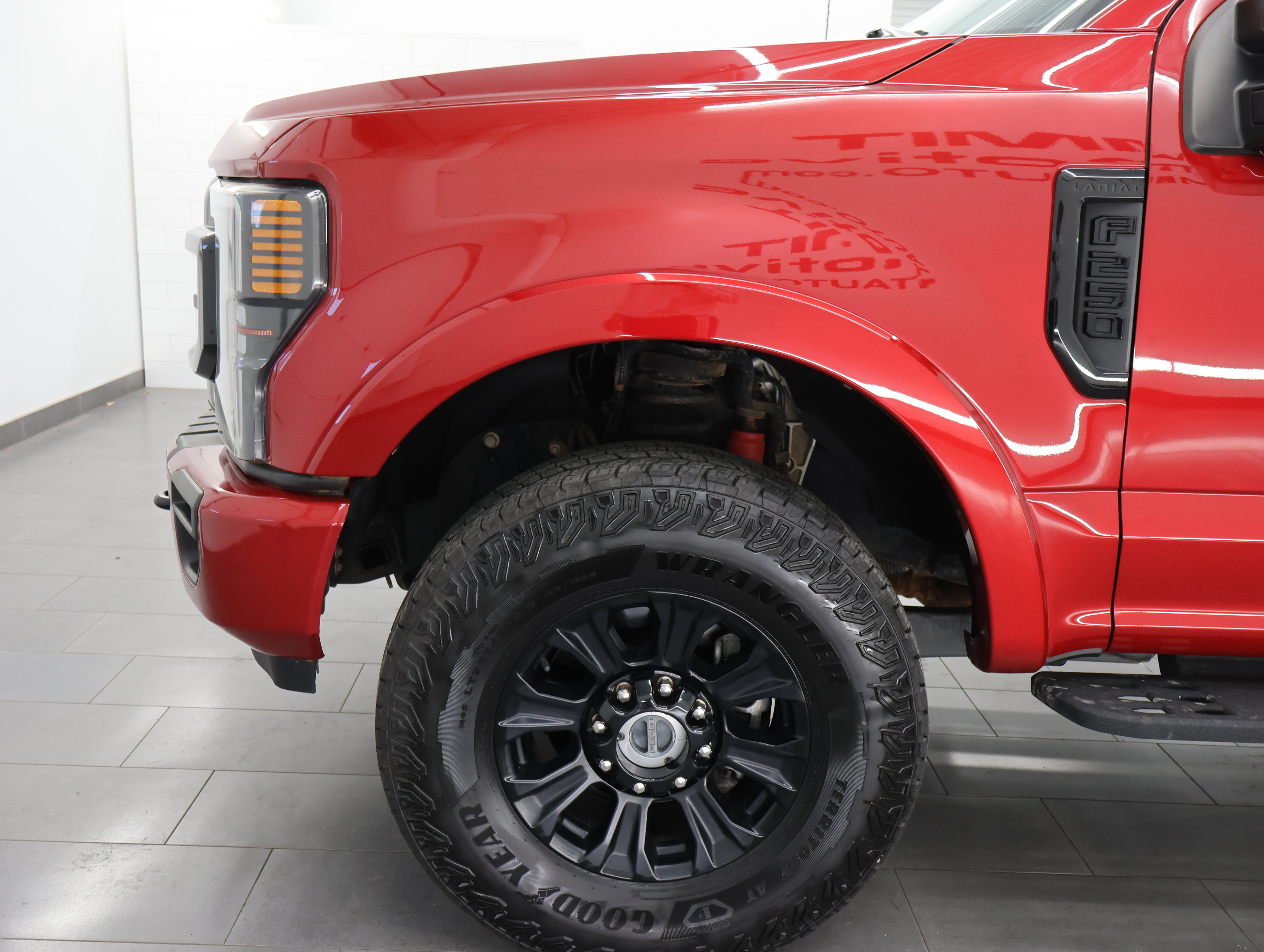 Used 2022 Ford F250 Lariat w/ Tremor Off-Road Package AWD/4WD image 38