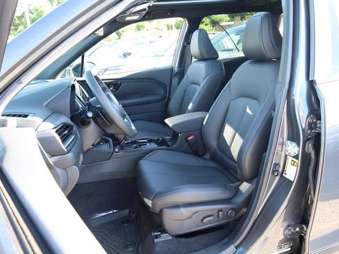 Used 2026 Subaru Forester Limited AWD/4WD image 9