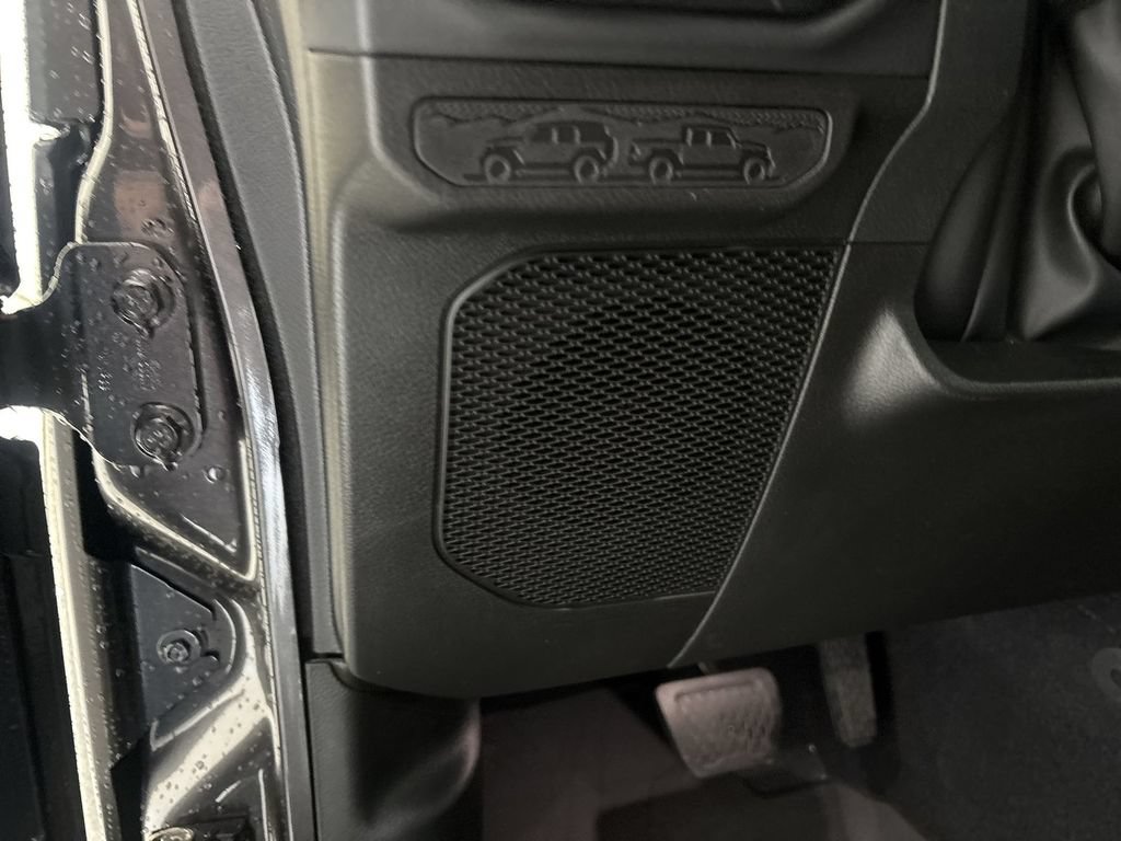 New 2026 Jeep Gladiator Sport AWD/4WD image 25