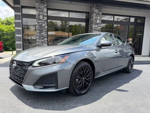 Used 2026 Nissan Altima 2.5 SV w/ SV Special Edition Package AWD/4WD image 29