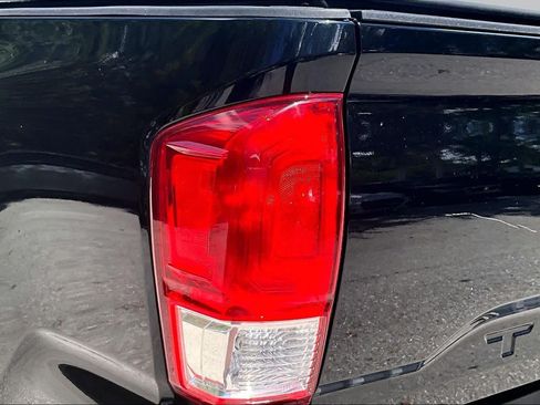 Used 2017 Toyota Tacoma SR w/ SR Convenience Package RWD image 29