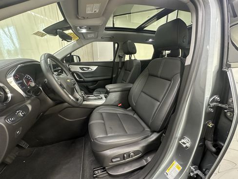 Used 2024 Chevrolet Blazer LT w/ Sound & Technology Package AWD/4WD image 24