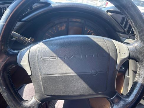 Used 1990 Chevrolet Corvette Convertible image 23