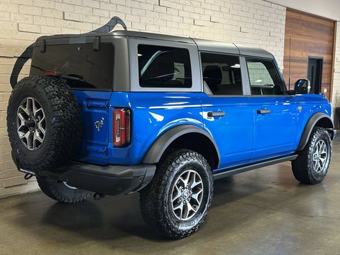 Used 2024 Ford Bronco Badlands AWD/4WD image 4