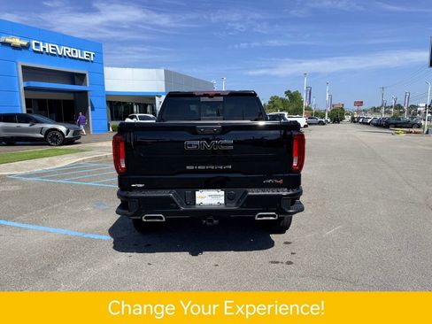 Used 2026 GMC Sierra 1500 AT4 w/ AT4 Premium Package AWD/4WD image 5