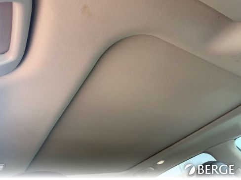 Used 2016 Nissan Murano Platinum w/ Platinum Technology Package FWD image 12
