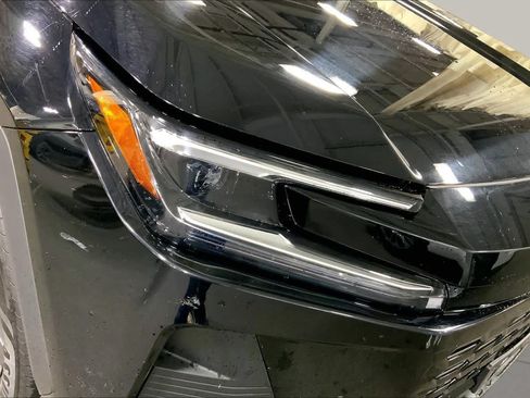 Used 2026 Toyota RAV4 XLE Premium AWD/4WD image 28