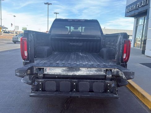 Used 2023 GMC Sierra 1500 AT4 w/ Technology Package image 22