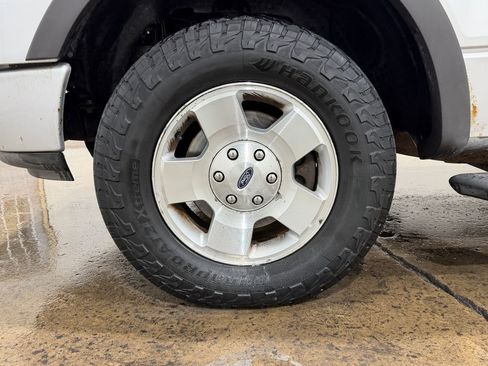 Used 2005 Ford F150 XLT AWD/4WD image 6