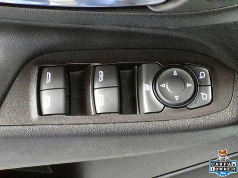 Certified 2022 Chevrolet Equinox LT FWD image 17