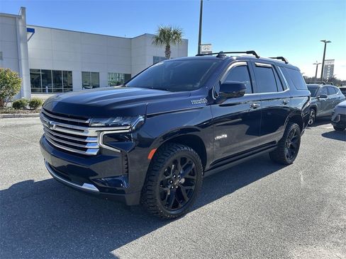 Used 2024 Chevrolet Tahoe High Country w/ Advanced Technology Package image 13