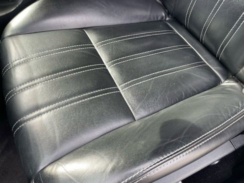 Used 2021 Chrysler 300 S image 21