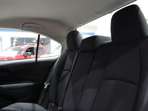 Used 2023 Toyota Corolla LE image 17
